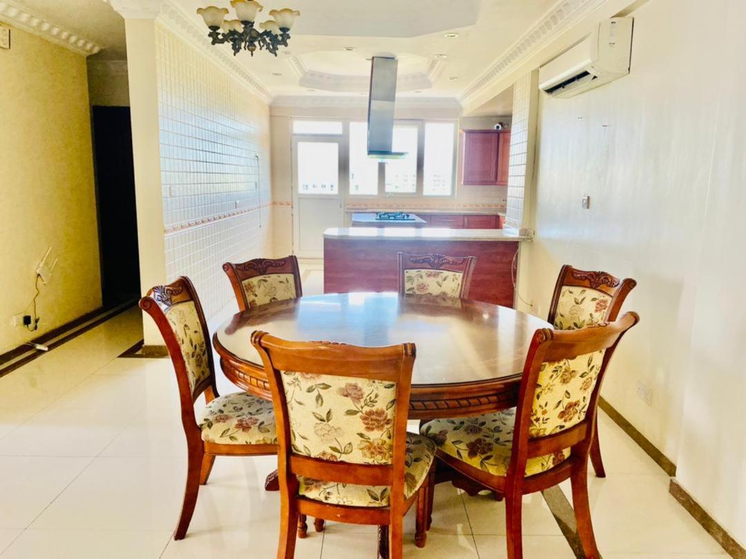 Masaki 2-Bedroom Apartment - Near The Ocean Dar es Salaam Bagian luar foto